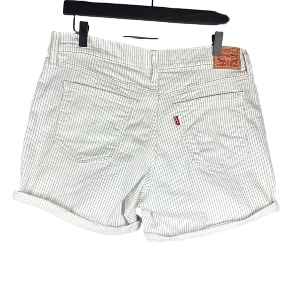 Levi’s White Jean Mid Length Shorts with Blue Stripes - Picture 2 of 12